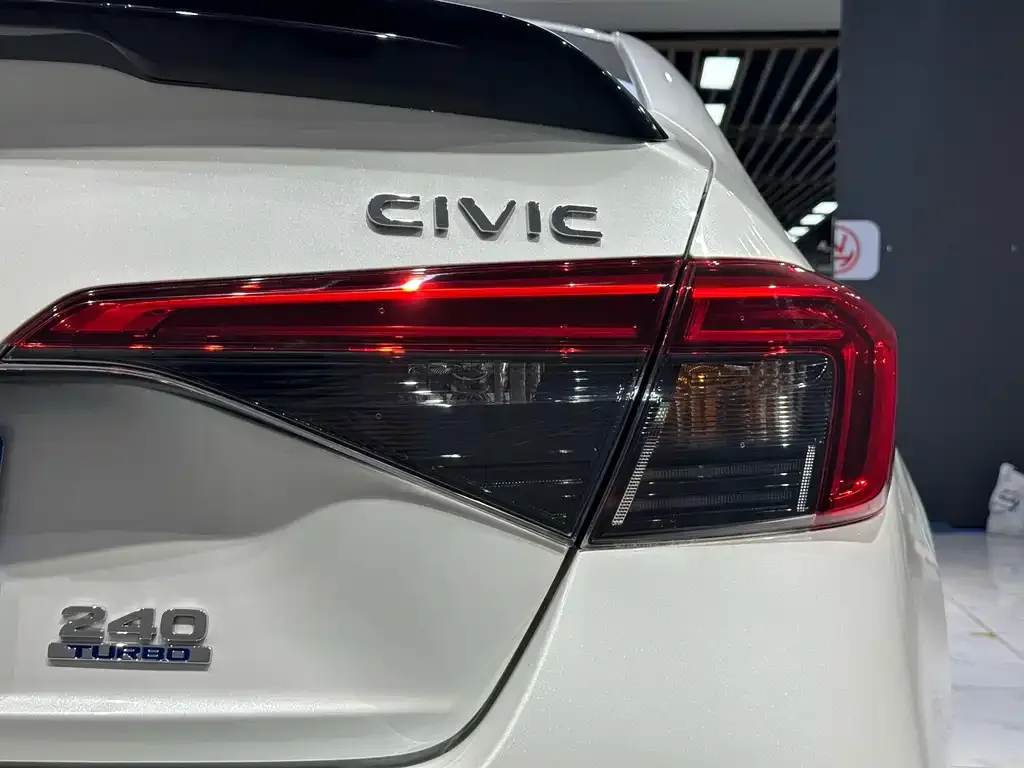 Honda Civic 2023 из CN, фото 7