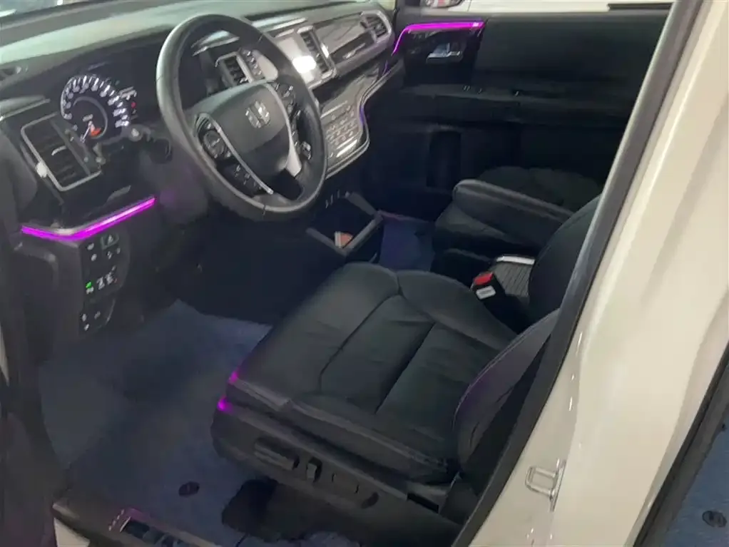 Honda Elysion 2021 из CN, фото 9