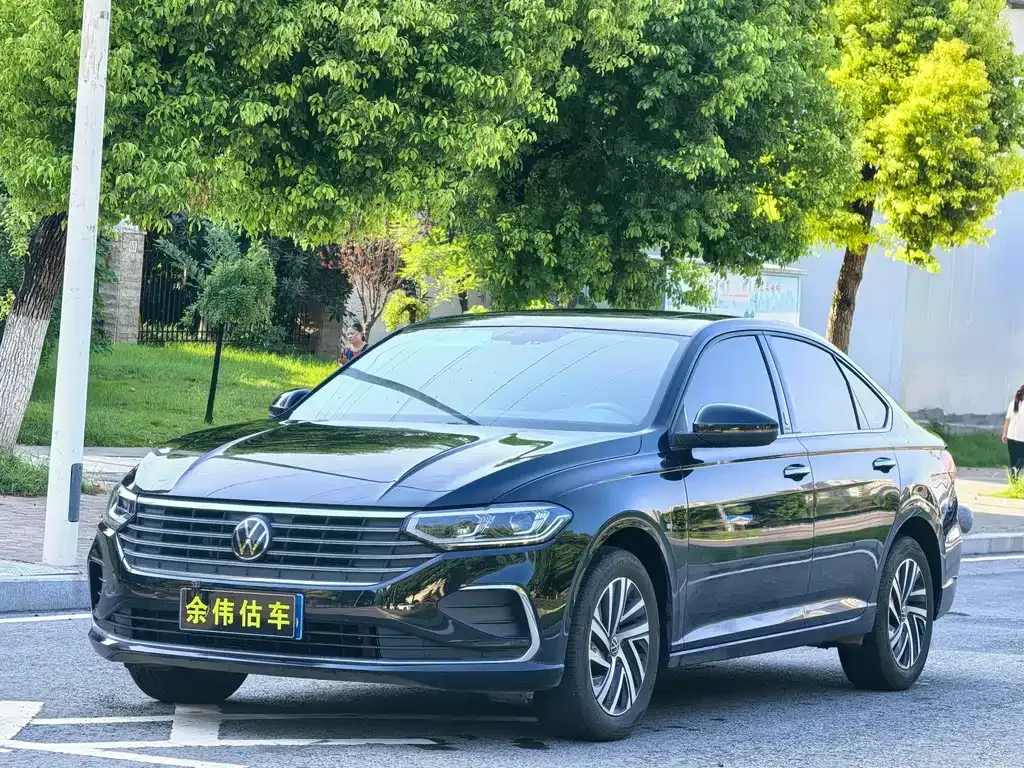 Volkswagen Lavida 2023 из CN, фото 1