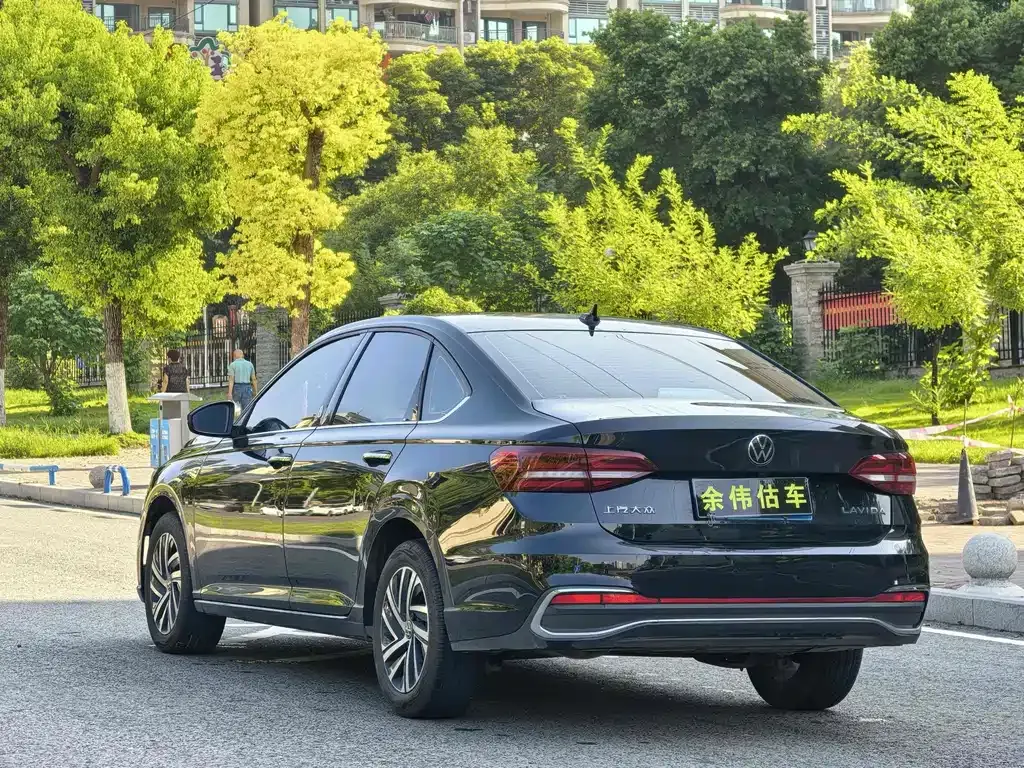 Volkswagen Lavida 2023 из CN, фото 4