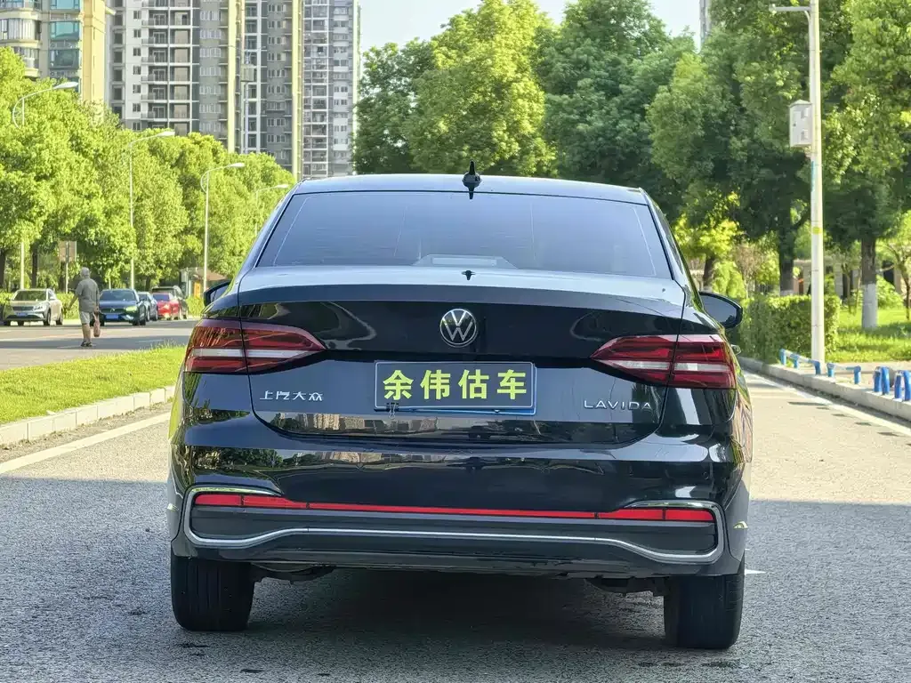 Volkswagen Lavida 2023 из CN, фото 5