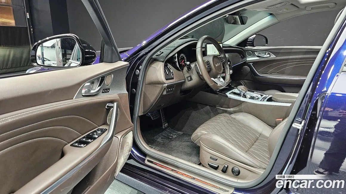 Kia Stinger — фото 10