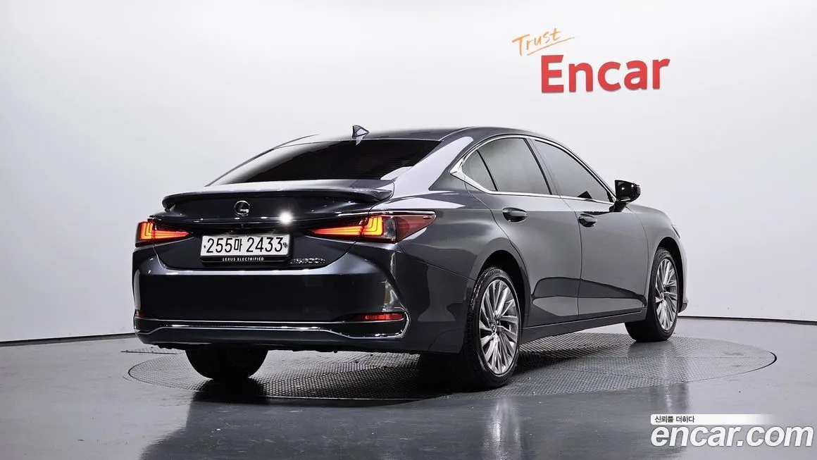 Lexus ES 2024 из KR, фото 2