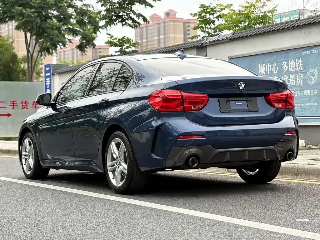 BMW 1 Series 2021 из CN, фото 6