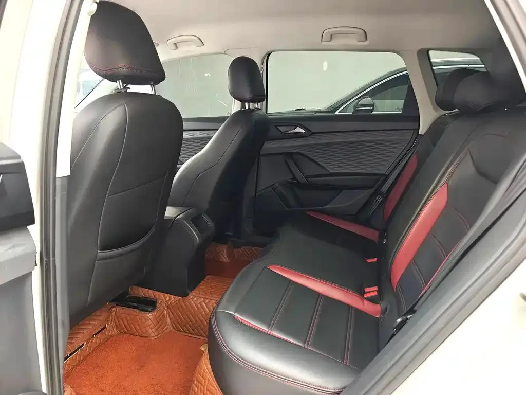 Volkswagen Tharu 2022 из CN, фото 6