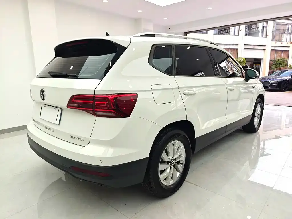 Volkswagen Tharu 2022 из CN, фото 9