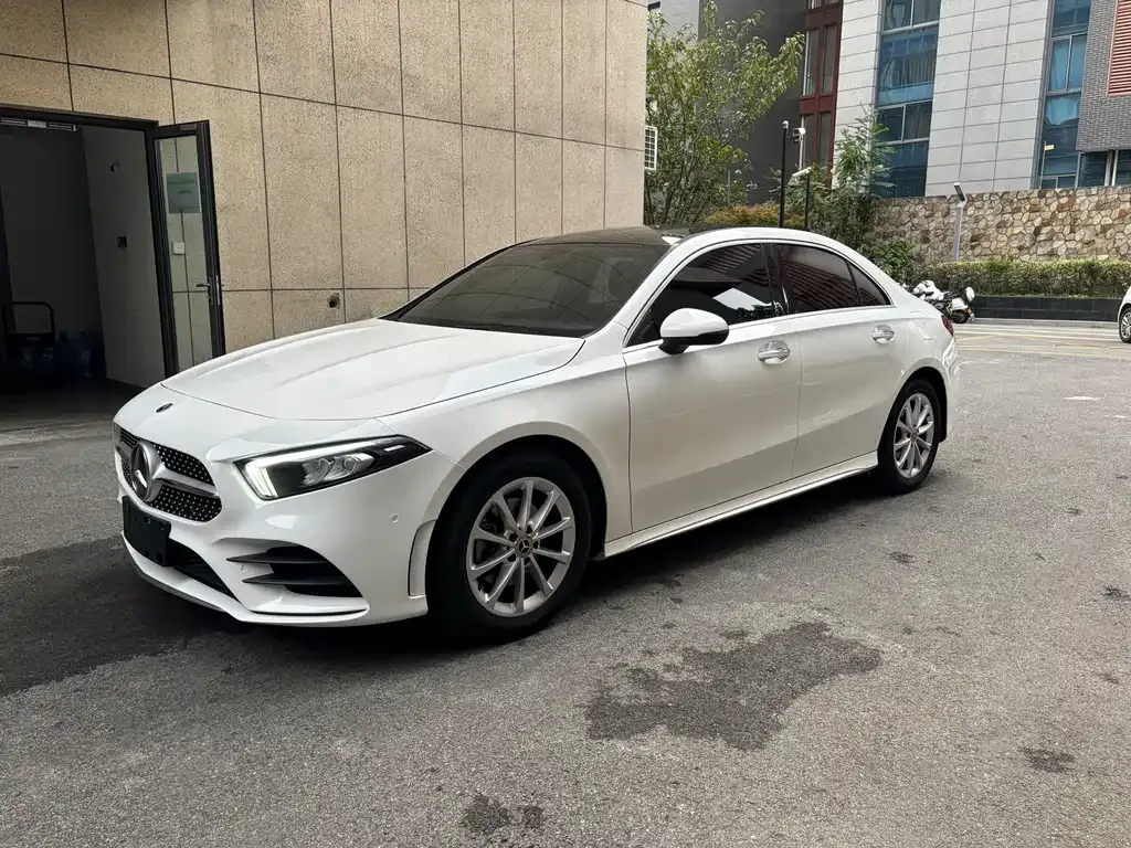 Mercedes-Benz A-Class 2022 из CN, фото 1