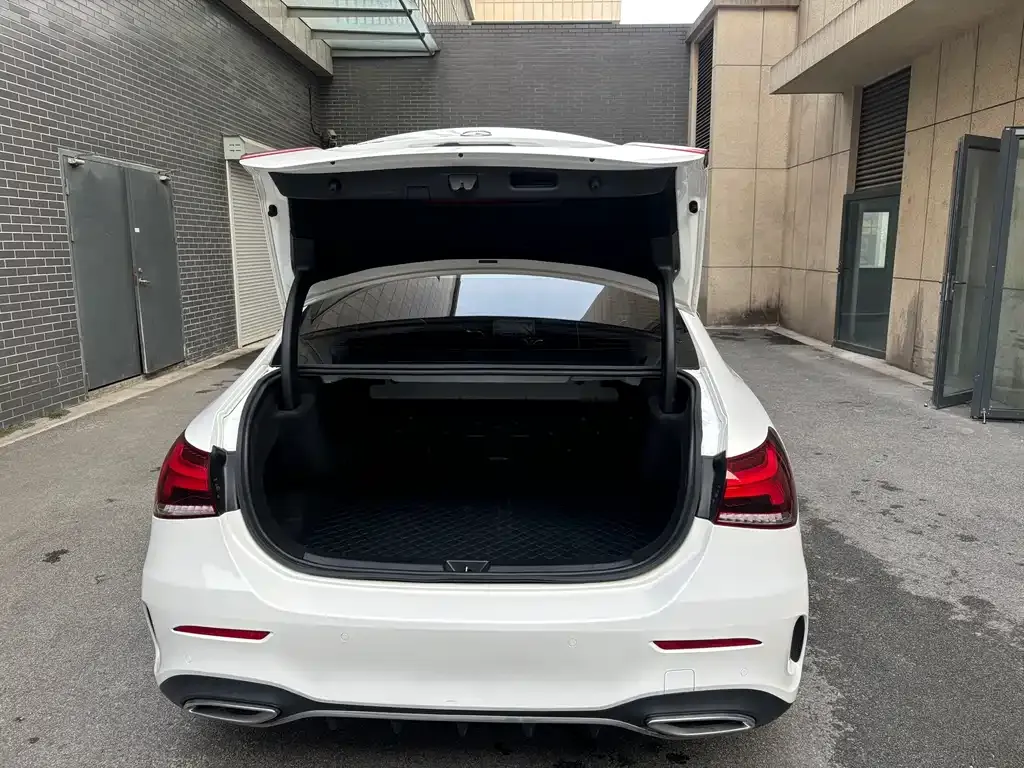 Mercedes-Benz A-Class 2022 из CN, фото 7