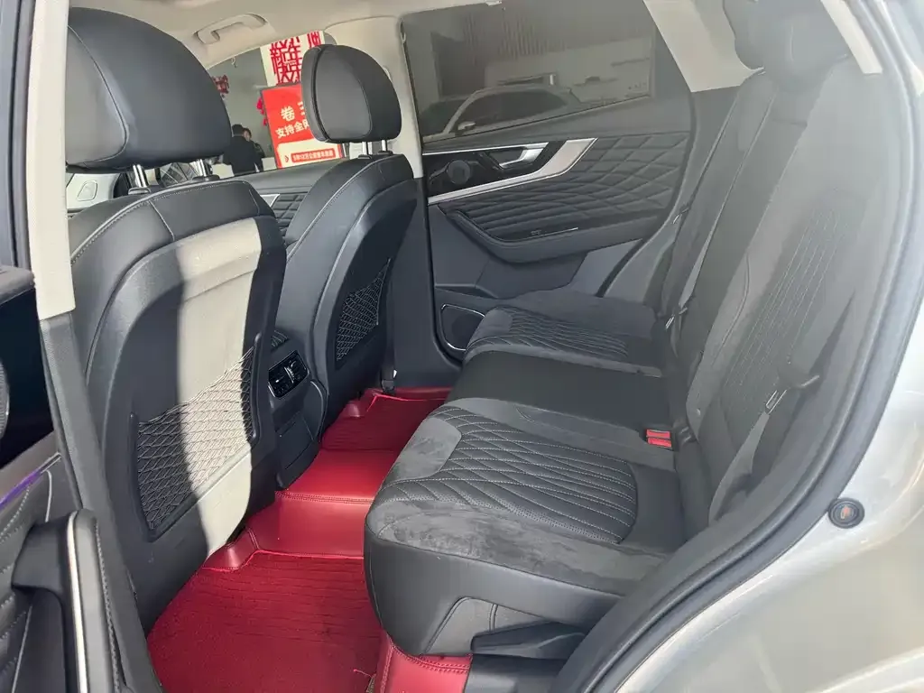 Hongqi HS5 2023 из CN, фото 7
