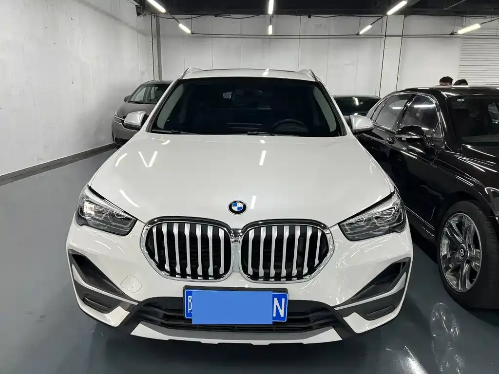 BMW X1 2023 из CN, фото 2