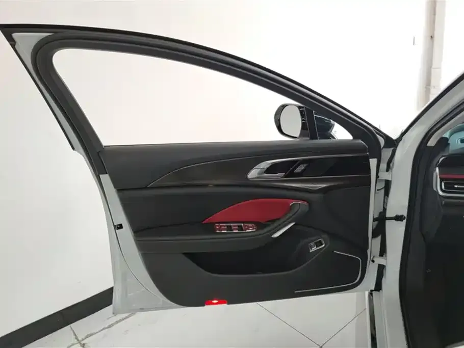 Hongqi H6 2024 из CN, фото 7