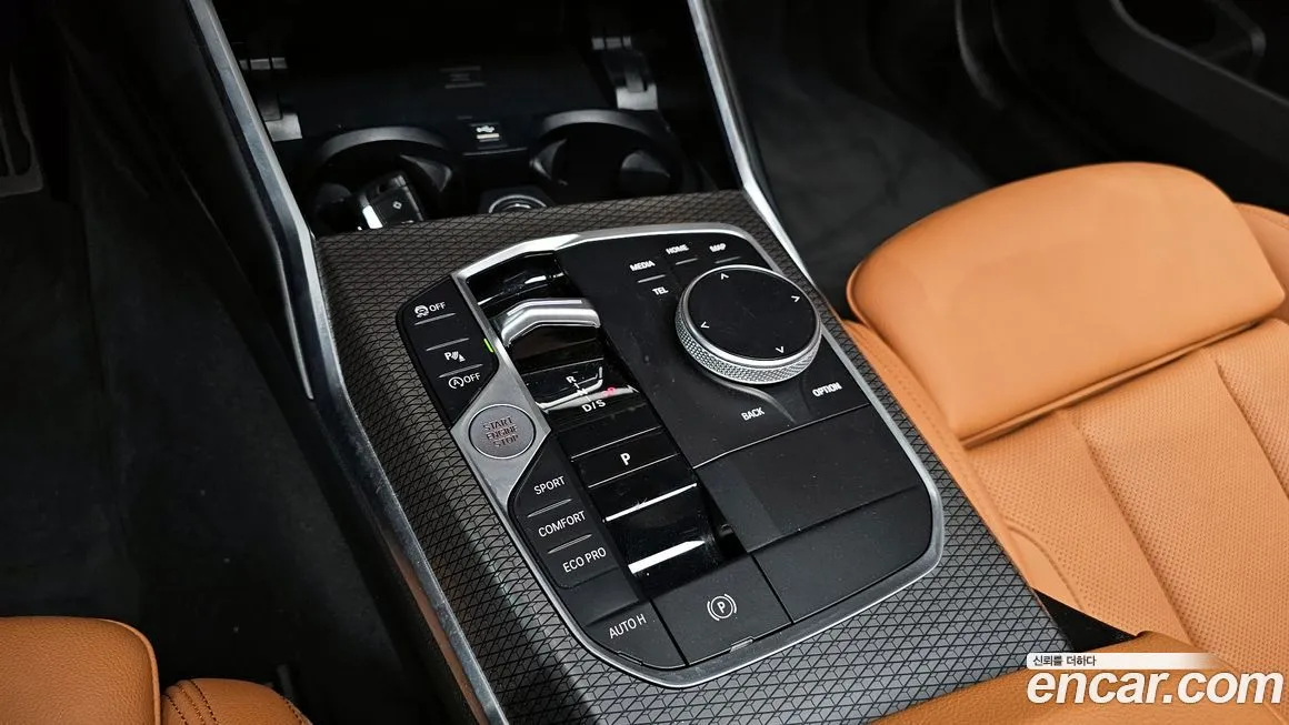BMW 3-Series 2023 из KR, фото 9