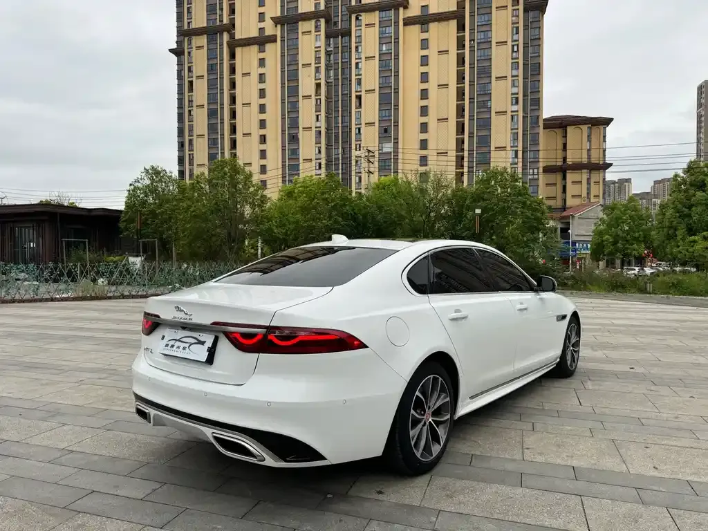 Jaguar XFL 2023 из CN, фото 8