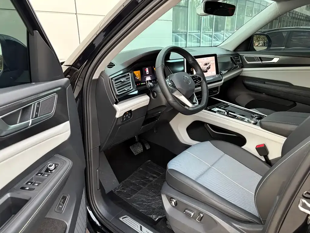 Volkswagen Teramont 2024 из CN, фото 7