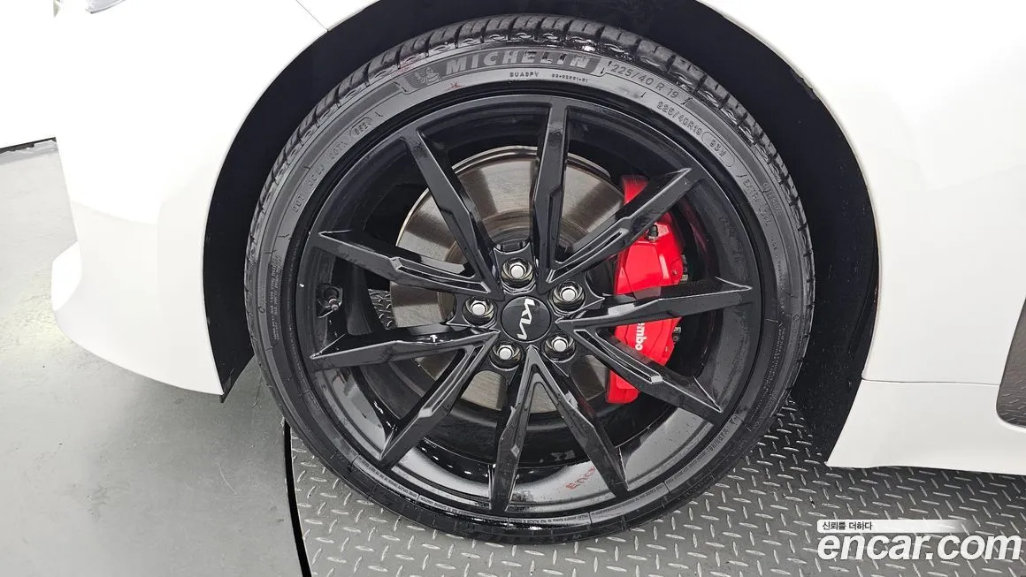 Kia Stinger 2023 из KR, фото 5