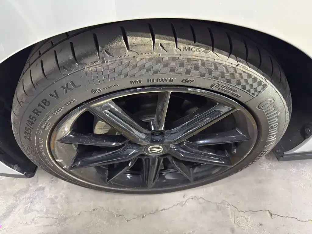 Changan UNI-V 2023 из CN, фото 5