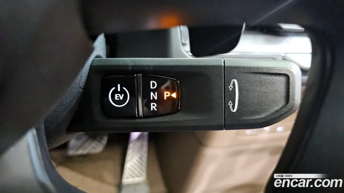 Kia EV9 — фото 9