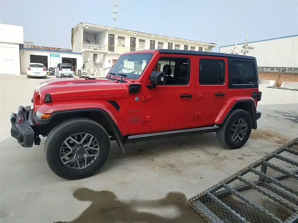 Jeep Wrangler PHEV 2021 из CN, фото 5