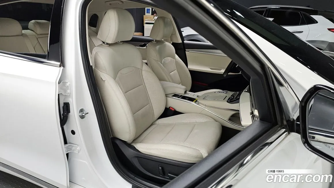 Hyundai Grandeur — фото 10