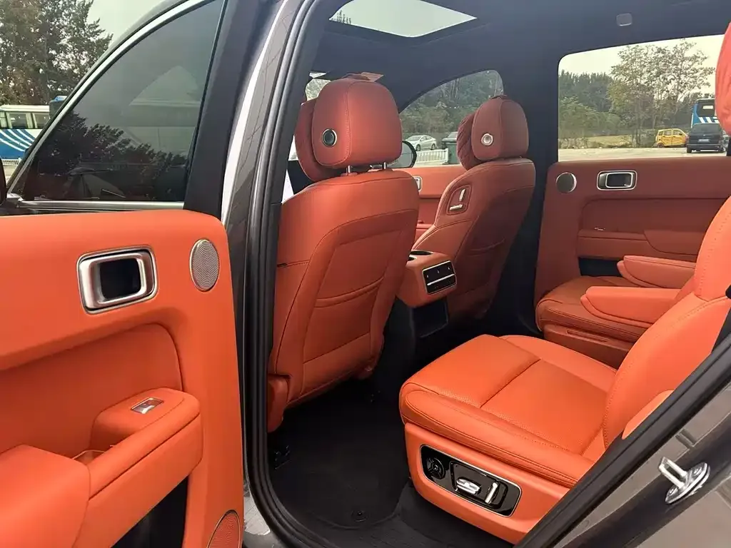 Li Auto L8 2023 из CN, фото 8