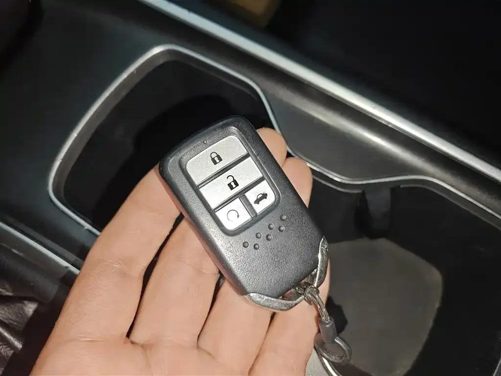 Honda Accord 2023 из CN, фото 9