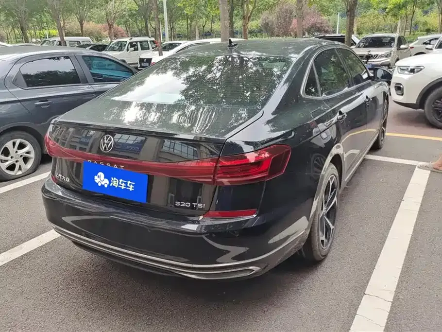 Volkswagen Passat 2024 из CN, фото 3