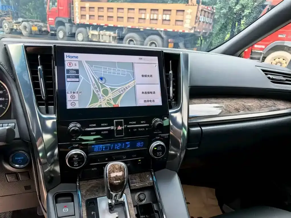Toyota Vellfire 2022 из CN, фото 9