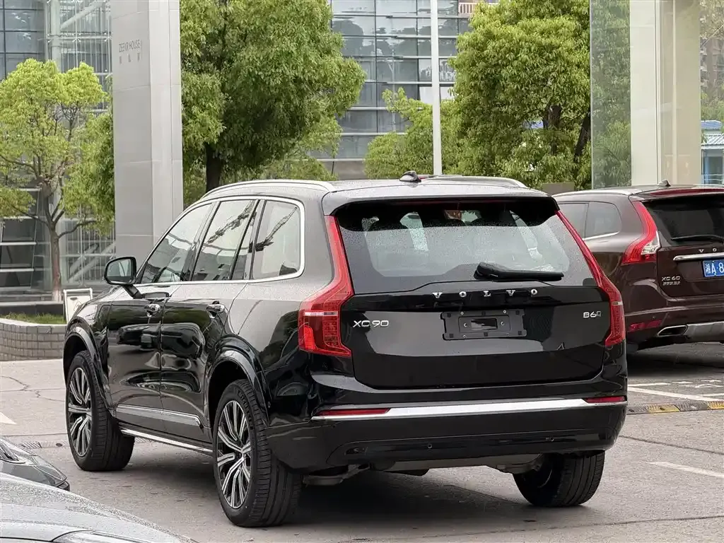 Volvo XC90 2023 из CN, фото 7
