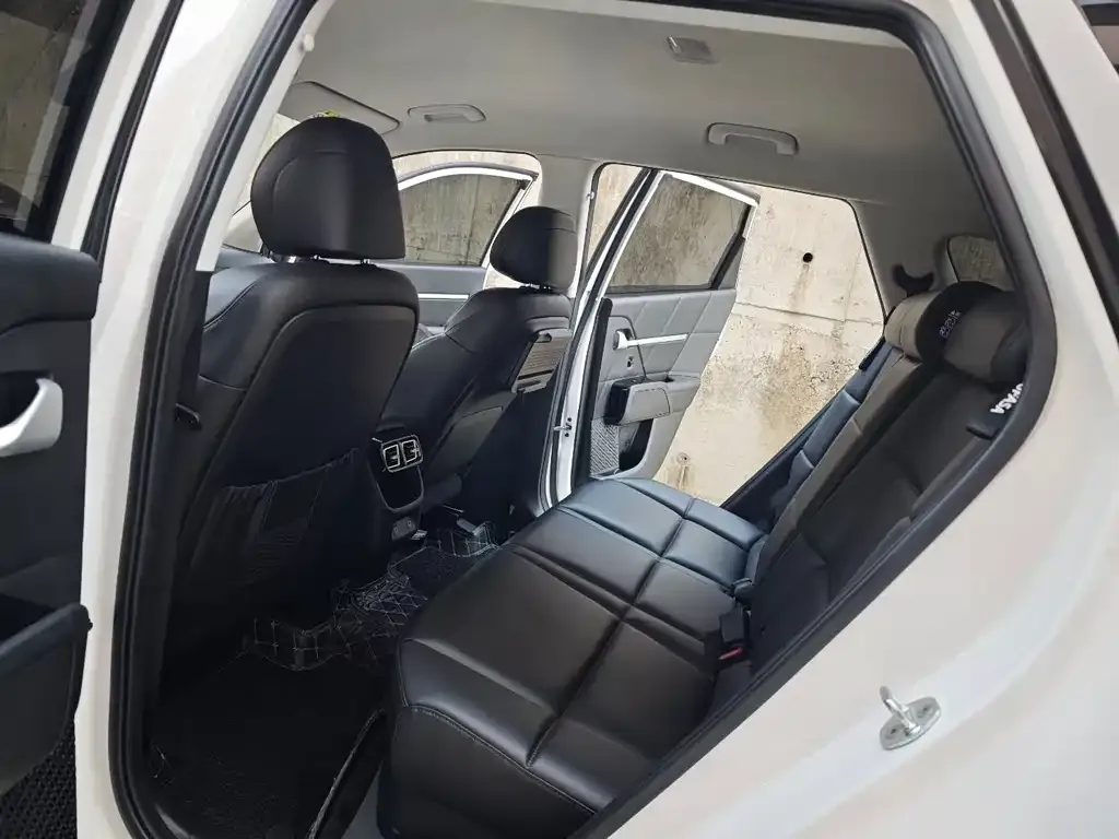 Hyundai ix35 2023 из CN, фото 4
