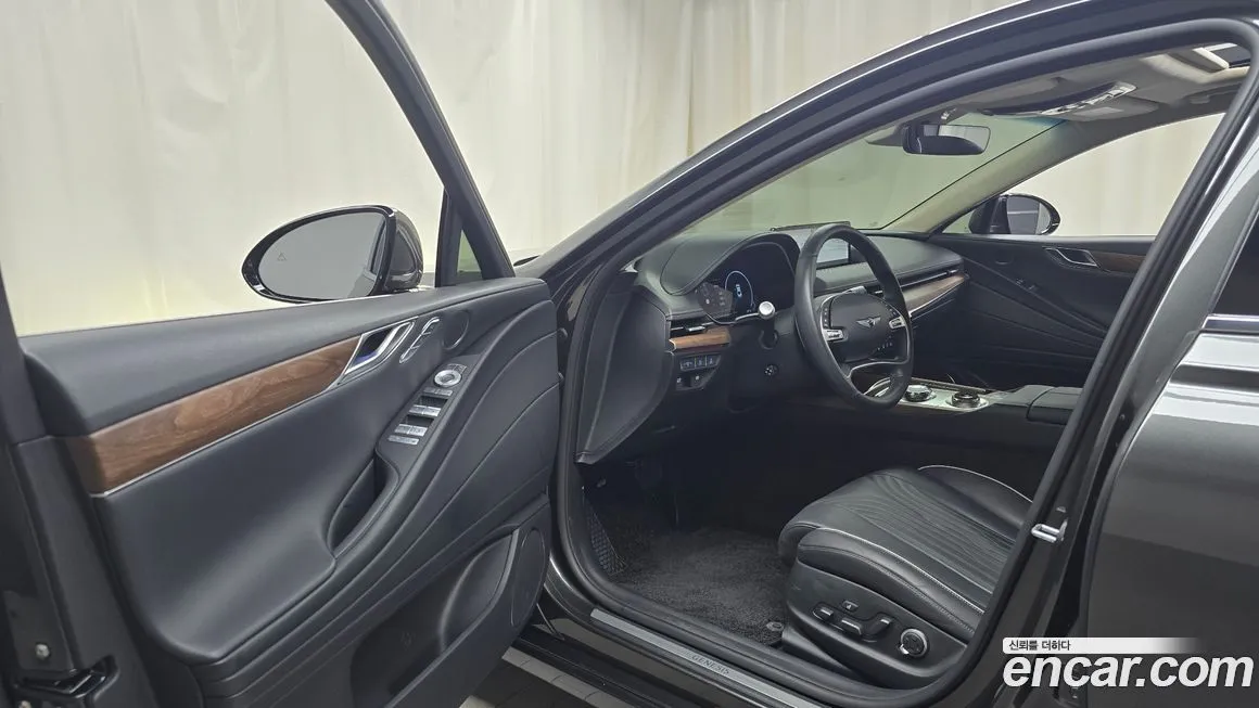 Genesis G80 — фото 10