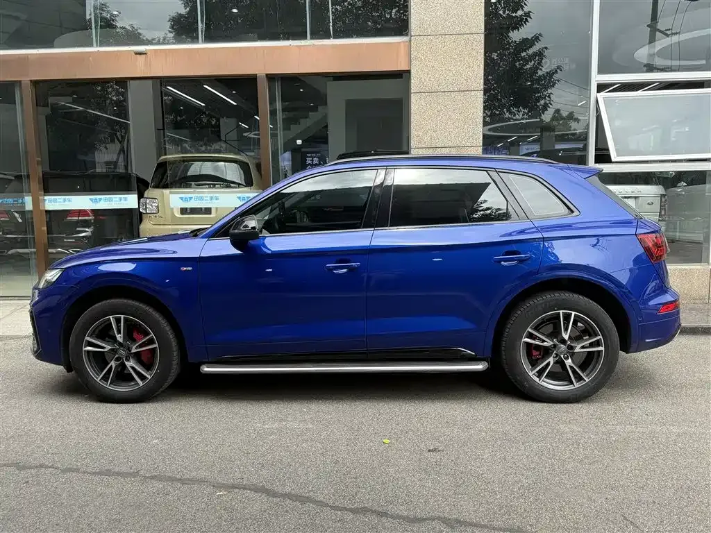 Audi Q5L 2021 из CN, фото 3