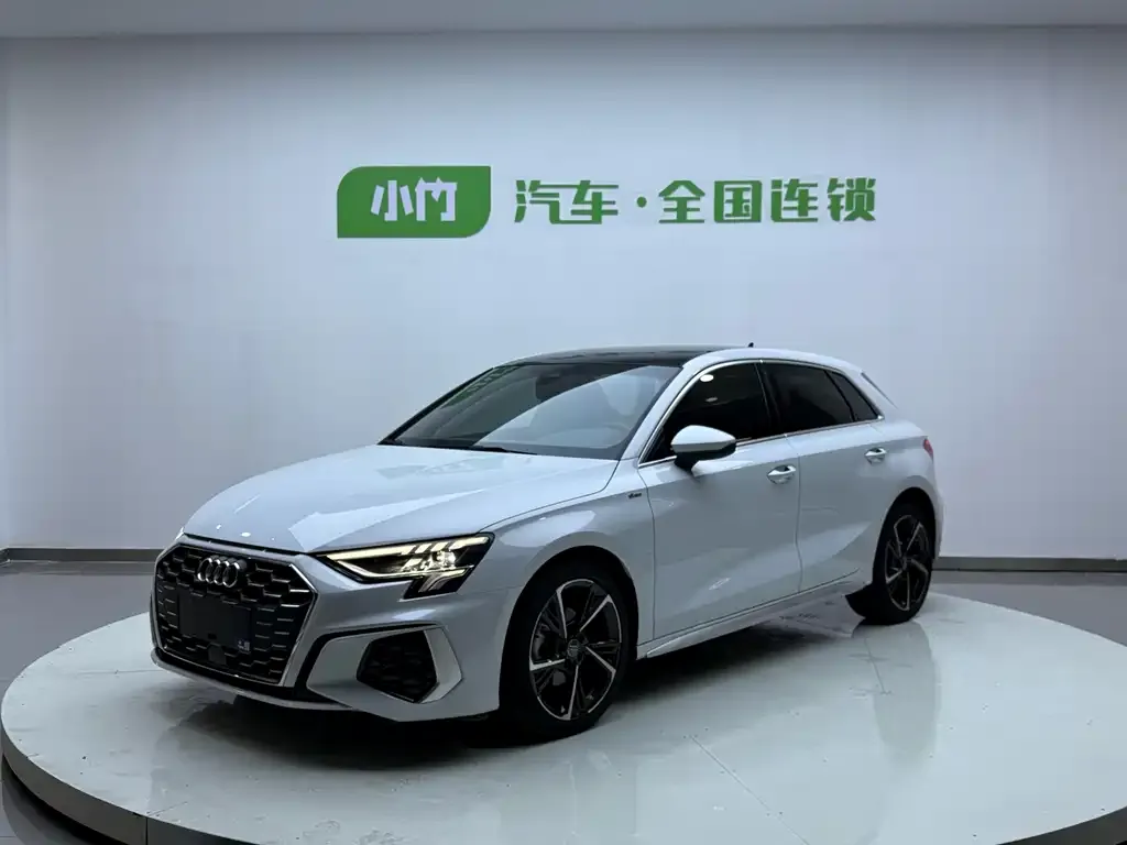 Audi A3 2021 из CN, фото 1