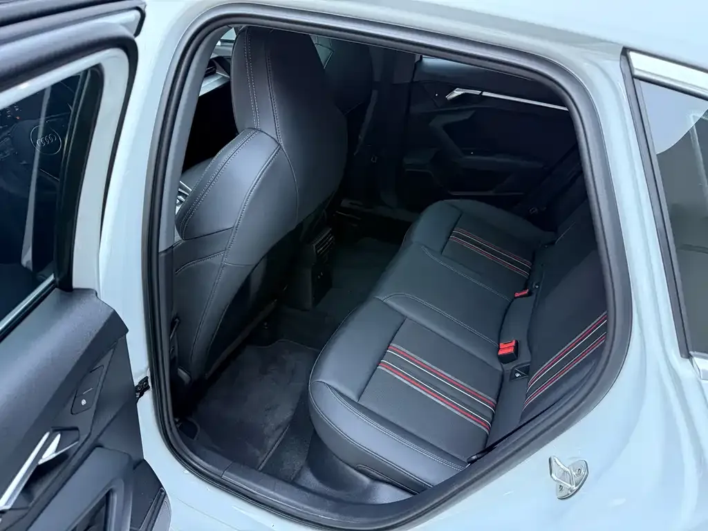 Audi A3 2021 из CN, фото 9