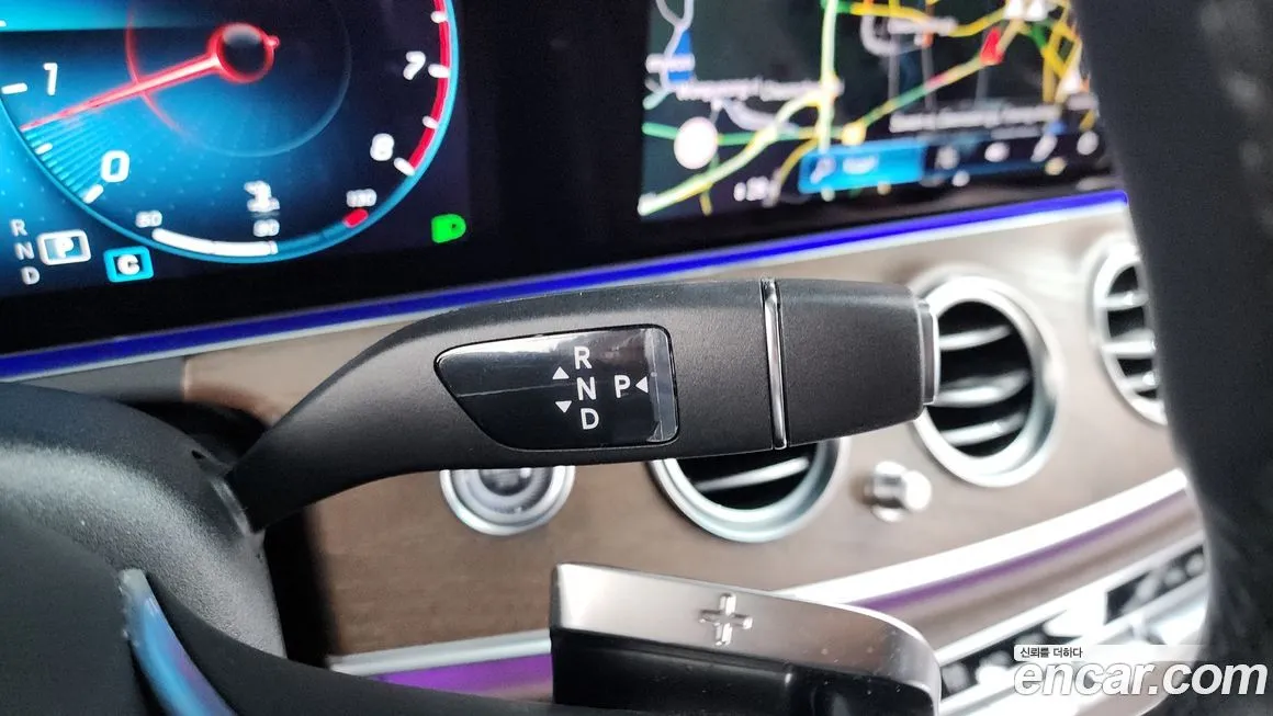 Mercedes-Benz E-Class 2022 из KR, фото 9