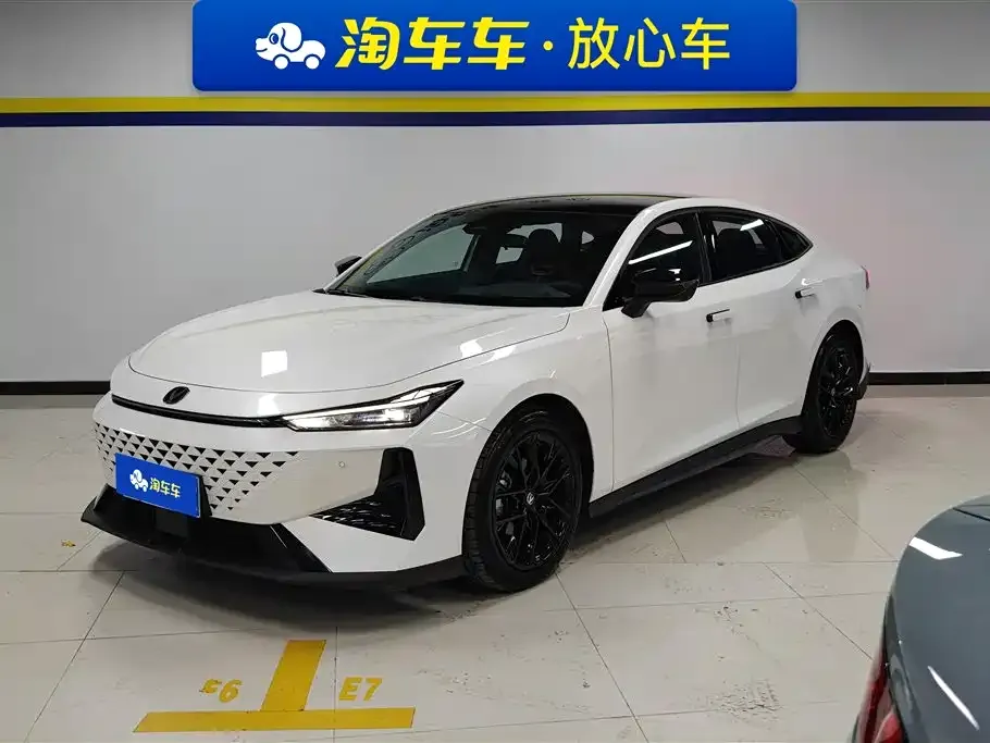 Changan UNI-V 2024 из CN, фото 1