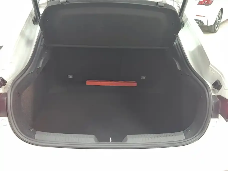 Changan UNI-V 2024 из CN, фото 4