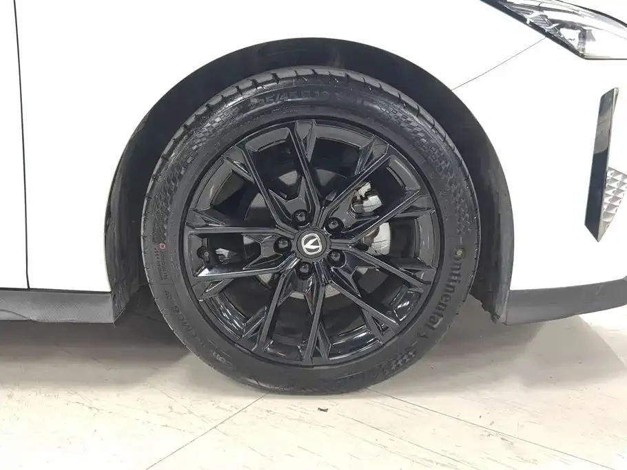 Changan UNI-V 2024 из CN, фото 6