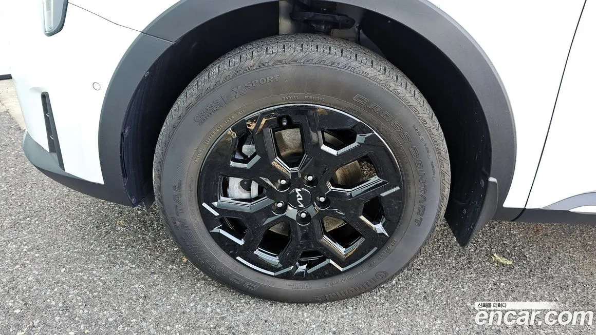 Kia Sorento — фото 5