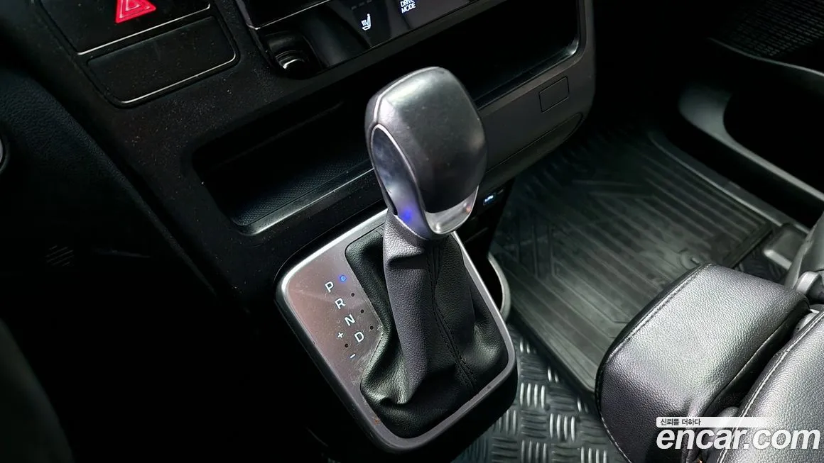 Hyundai Staria — фото 9