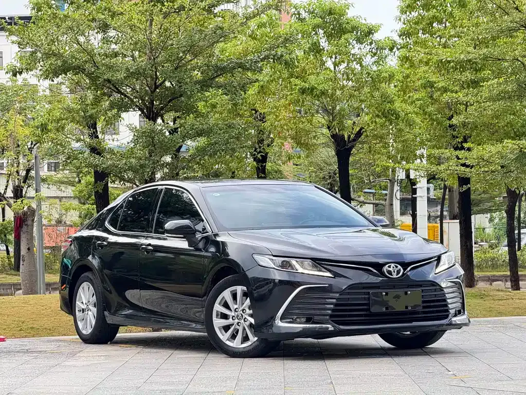 Toyota Camry 2023 из CN, фото 3