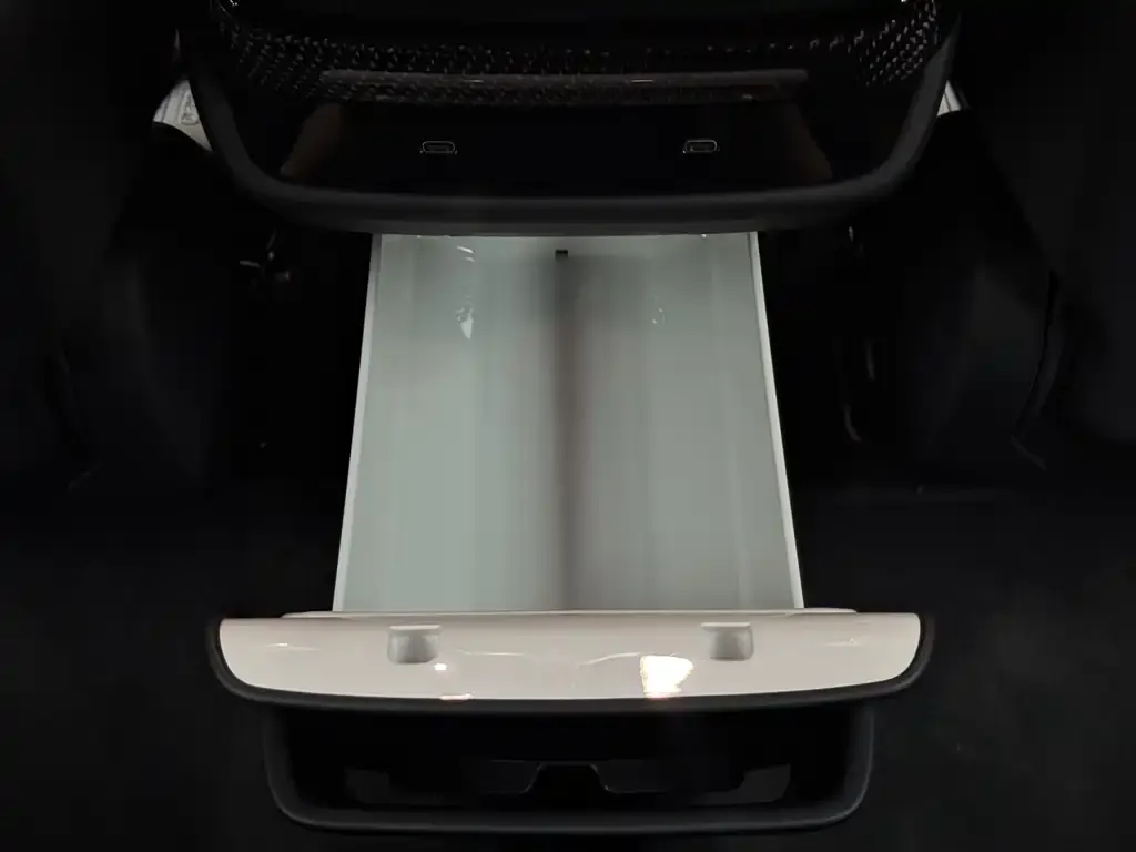 Xiaomi SU7 Ultra 2025 из CN, фото 8