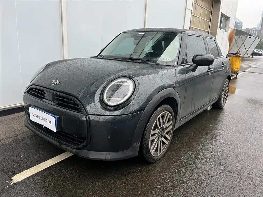 MINI Cooper (3-door) 2025 из CN, фото 1