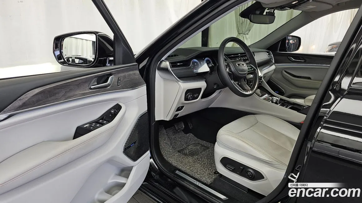 Jeep Cherokee 2023 из KR, фото 10