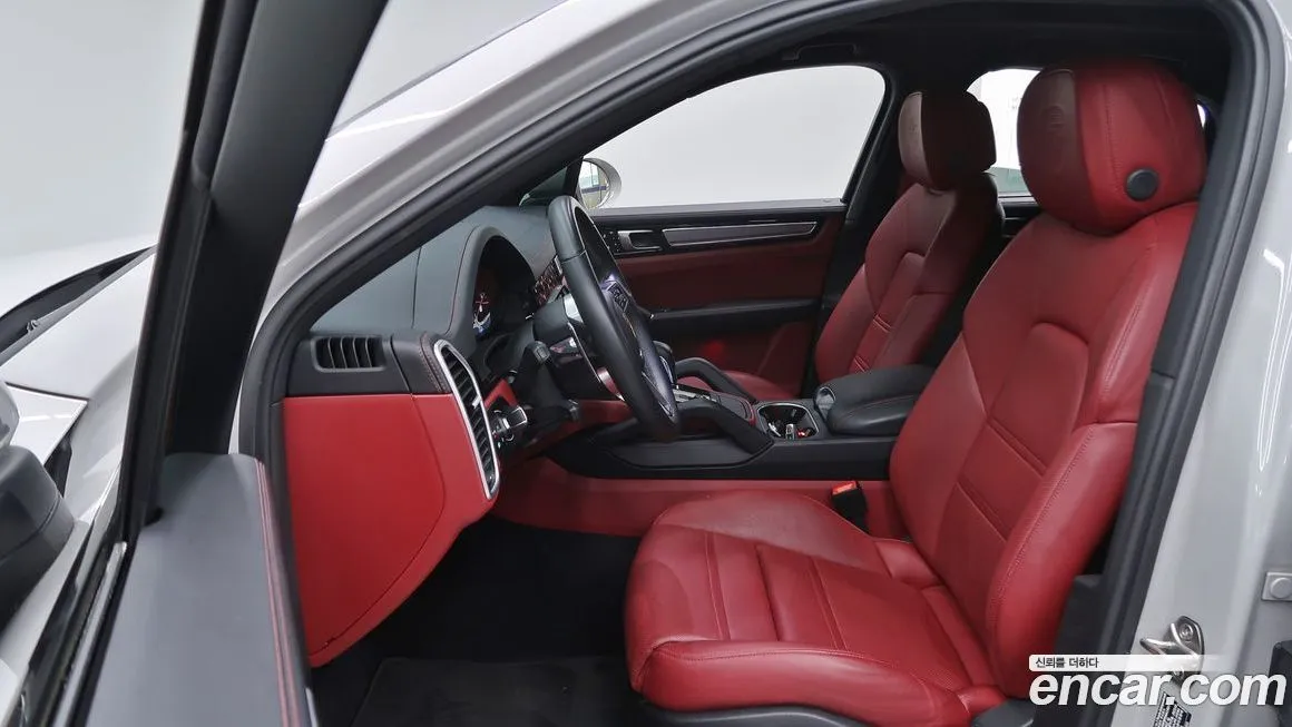 Porsche Cayenne 2023 из KR, фото 10