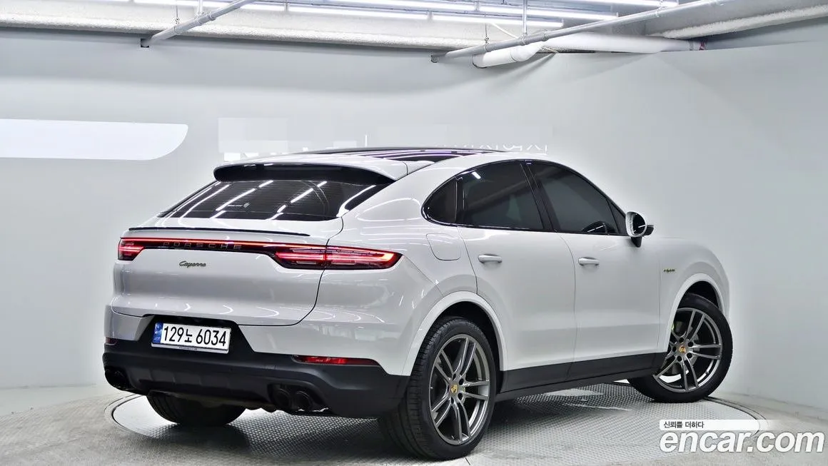 Porsche Cayenne 2023 из KR, фото 2