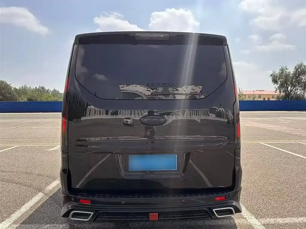 Ford Tourneo 2023 из CN, фото 9