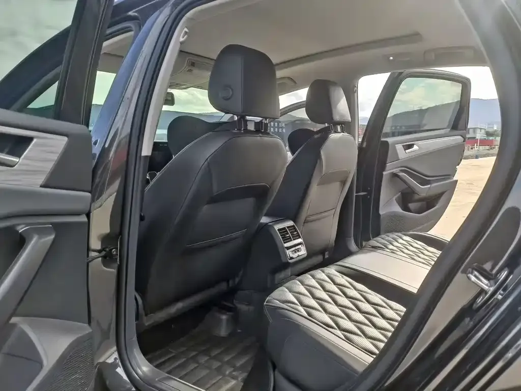 Volkswagen Sagitar 2022 из CN, фото 8