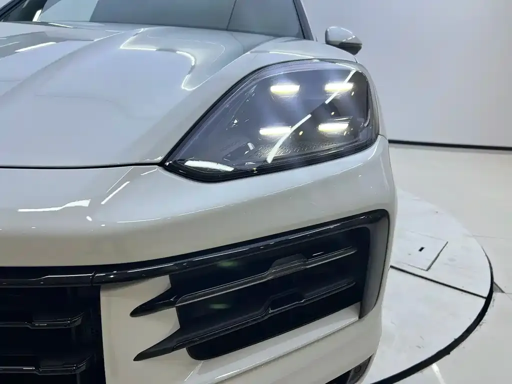 Porsche Cayenne 2024 из CN, фото 6