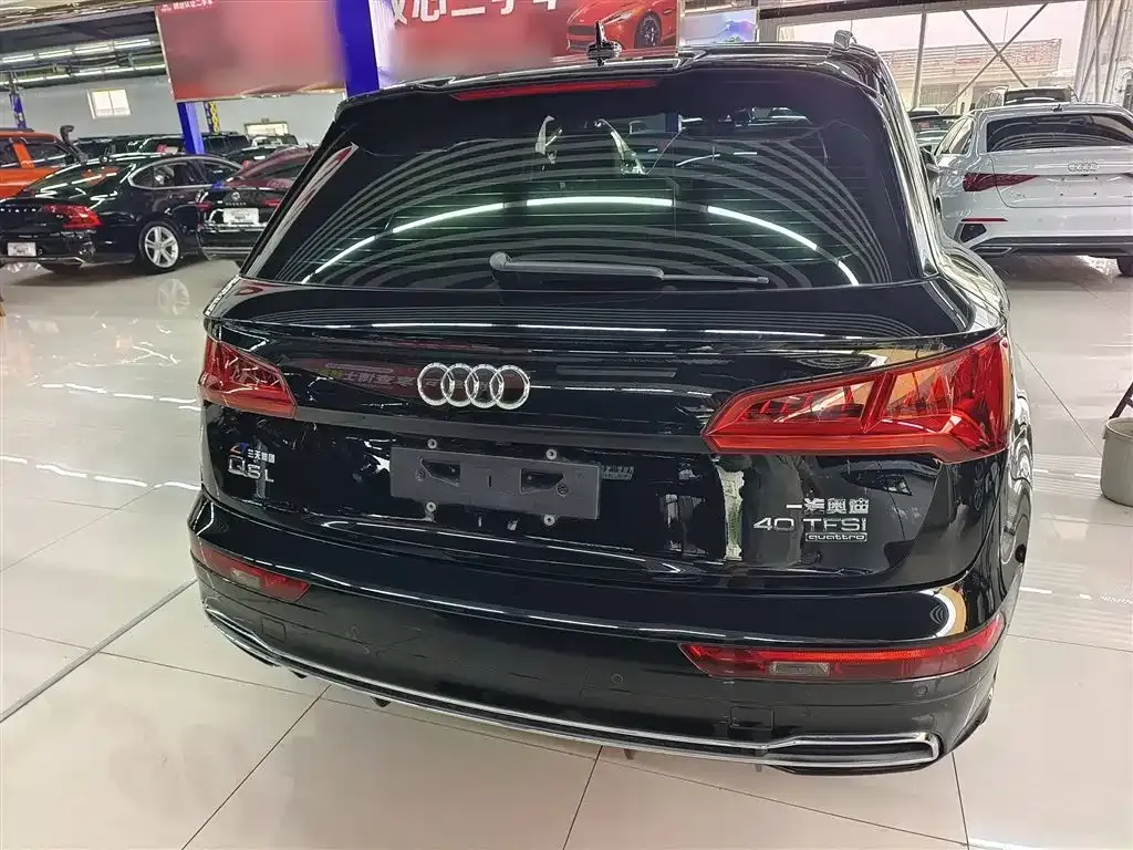 Audi Q5L 2021 из CN, фото 7