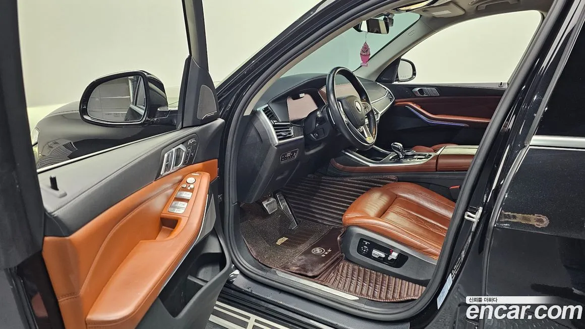 BMW X7 2021 из KR, фото 10